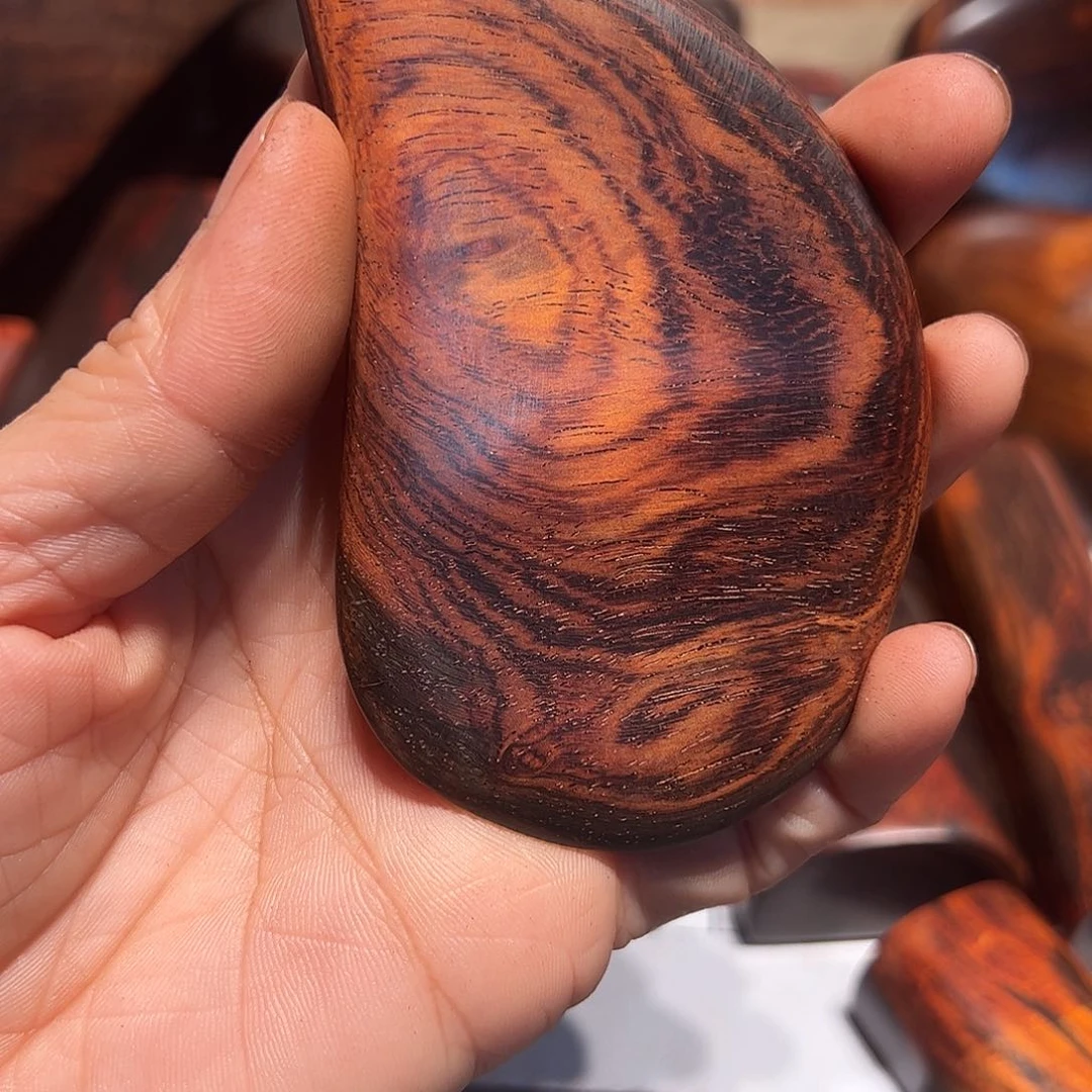 交趾黄檀（大红酸枝）翔**宇