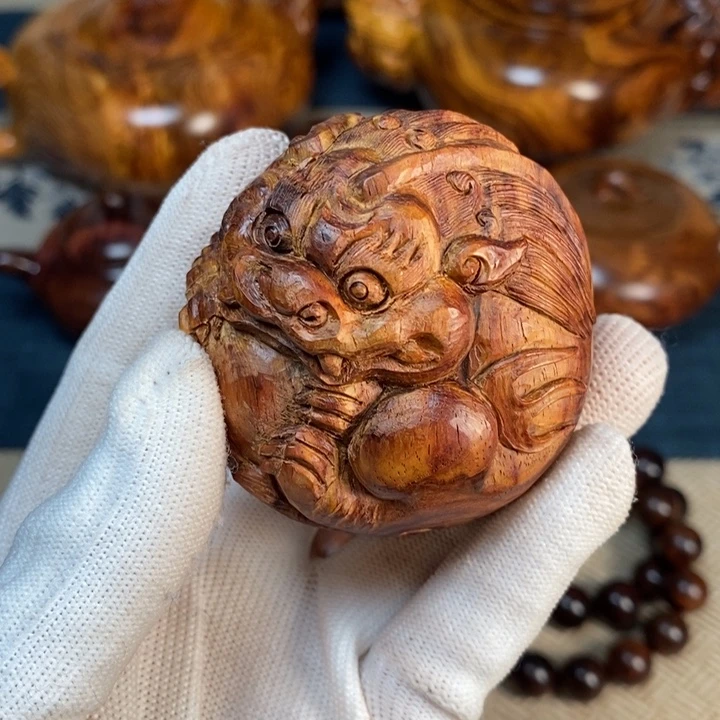 黄花梨/降香黄檀把件