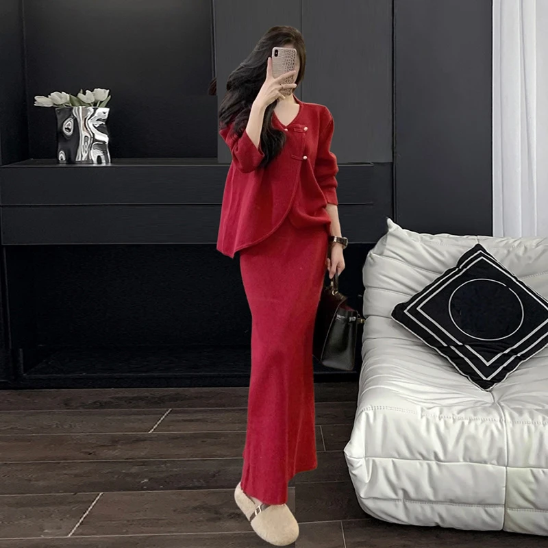 新中式红色敬酒回门礼服秋冬新款温柔减龄名媛风高级感针织套装