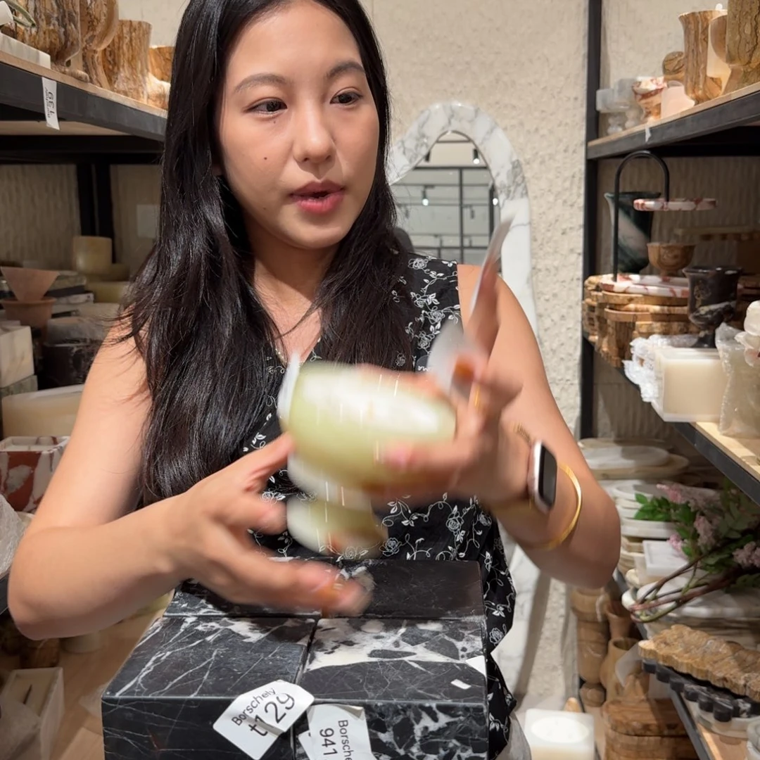 大理石h228。     花不完。