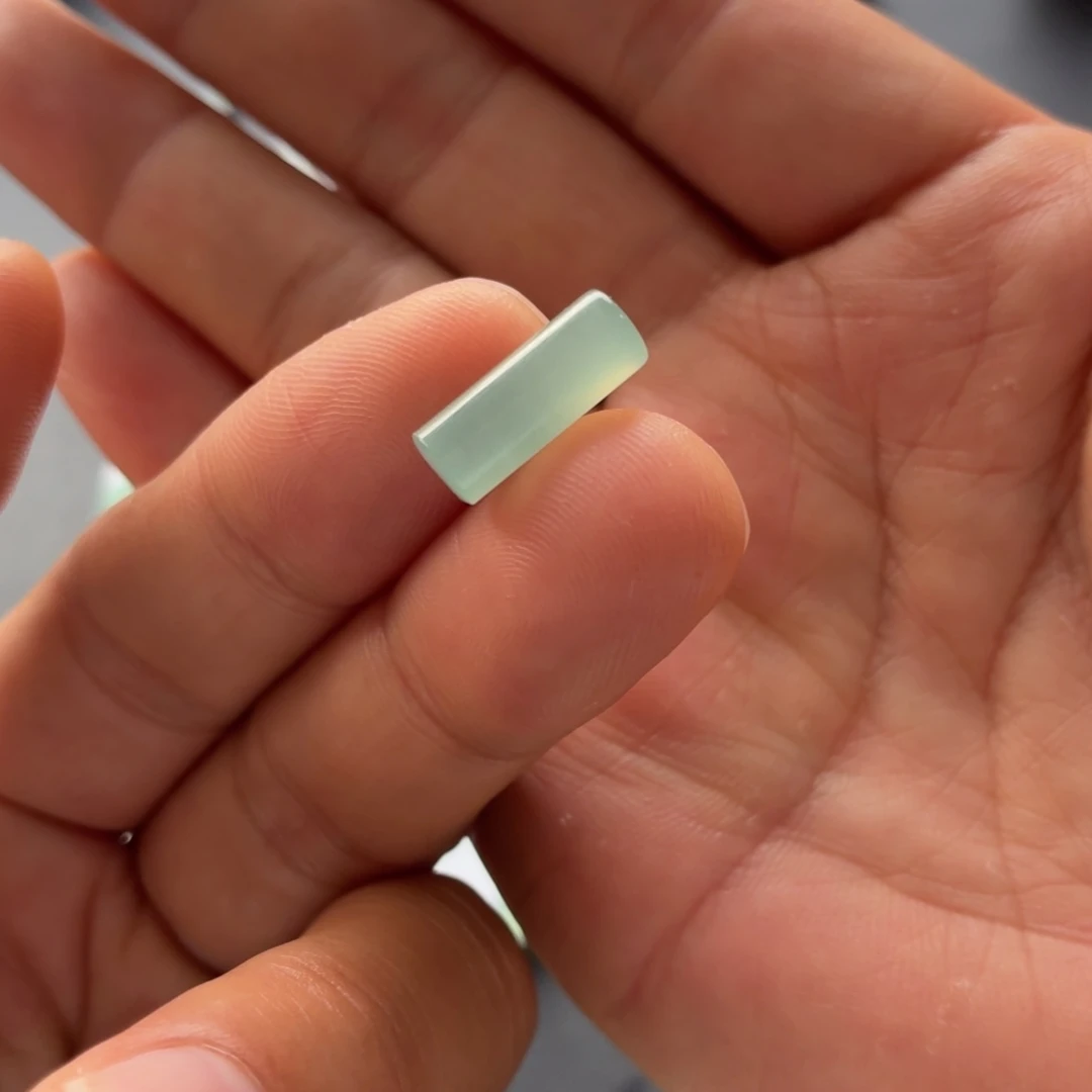 定制翡翠未镶嵌珠子