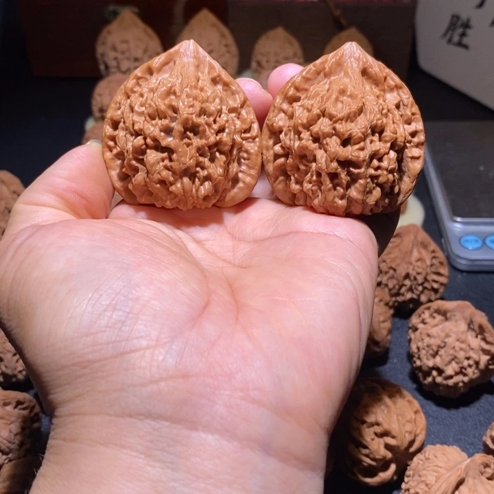 文玩核桃吊坠官帽47