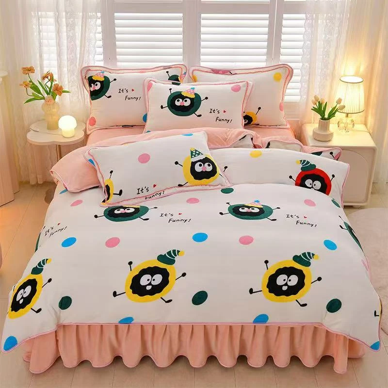 新款儿童牛奶绒四件套-新款A球球