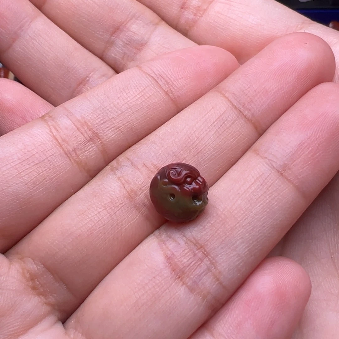 得***贝玛瑙/玉髓未镶嵌珠宝奇石