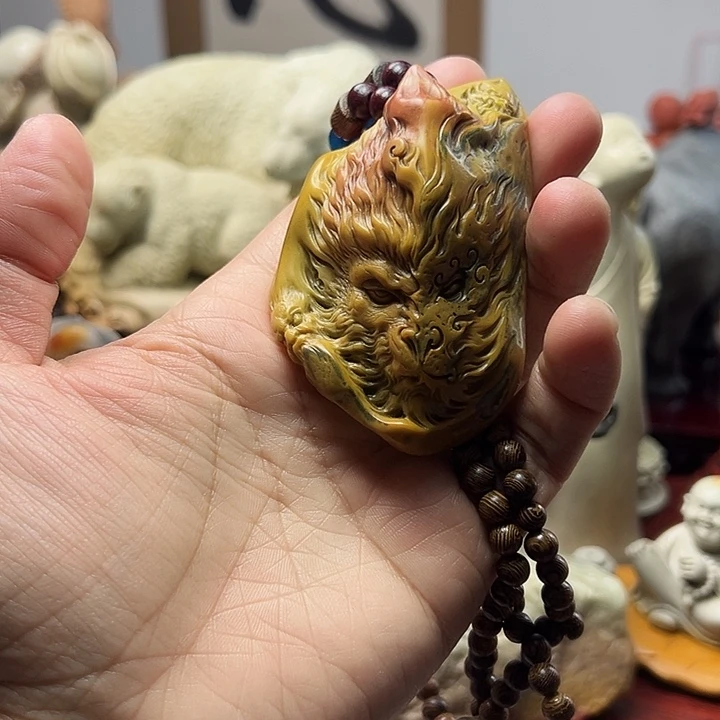 寿山石抖*兜寿山石手把件