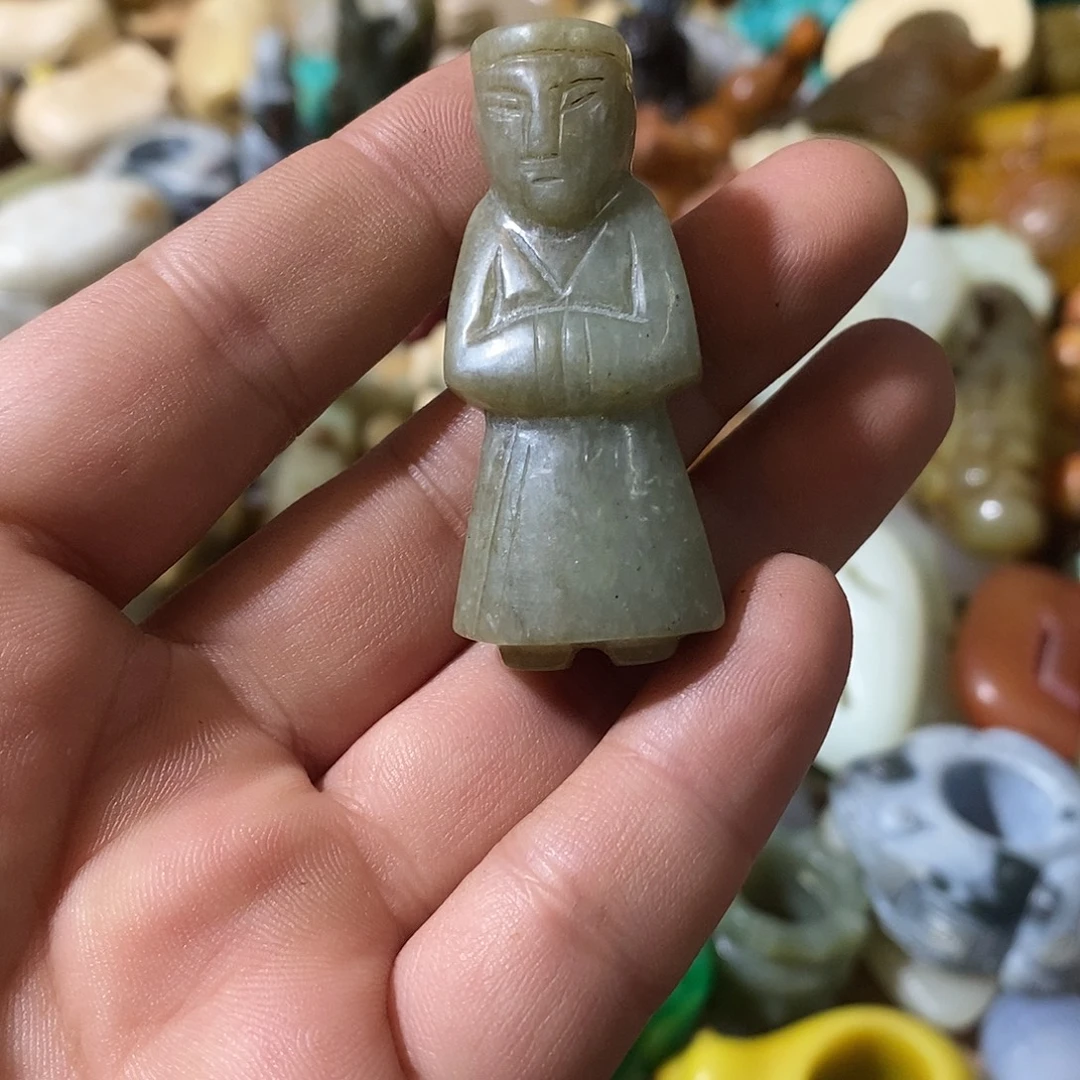 和田玉（糖玉）未镶嵌挂件