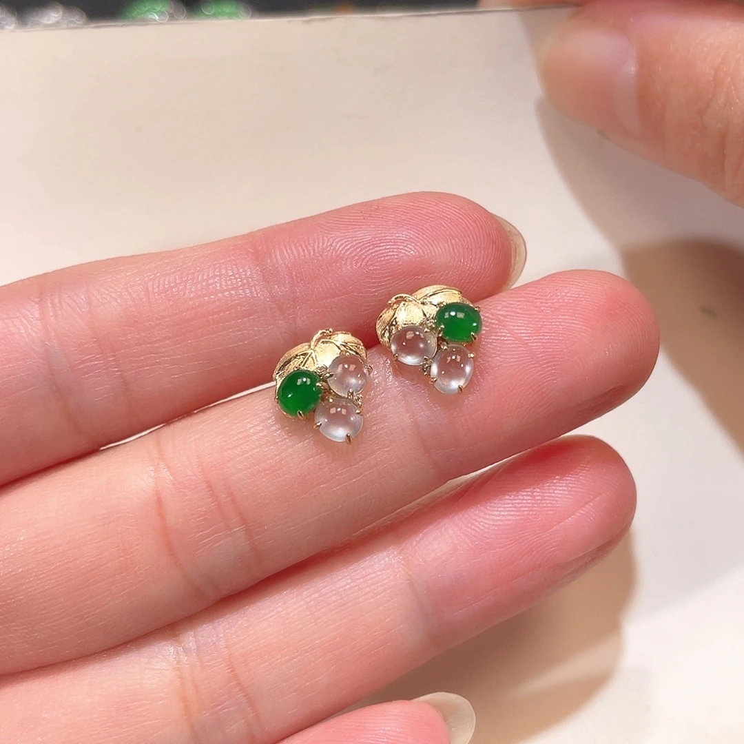羽***毛翡翠18K金镶嵌耳饰南非钻