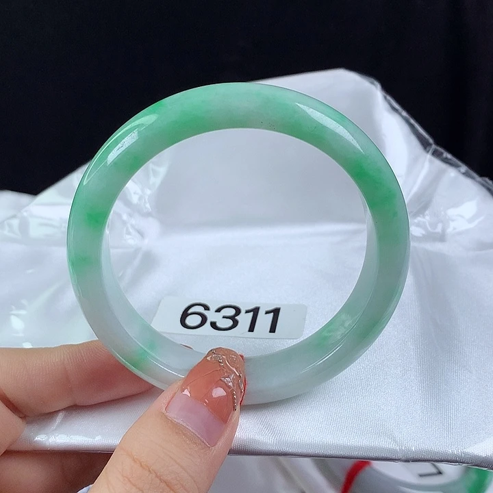 未镶嵌手镯翡翠55圈