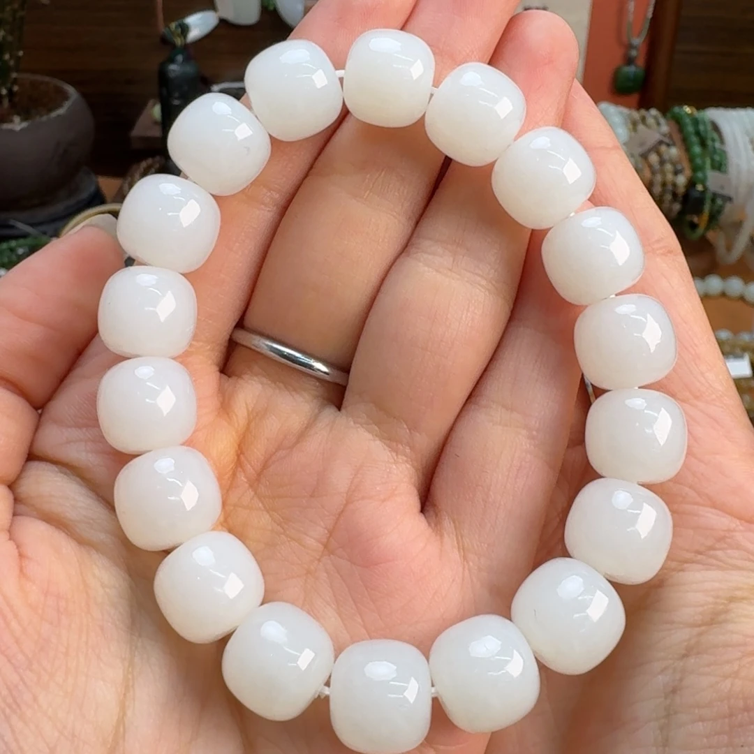 和田玉（糖玉）未镶嵌手链