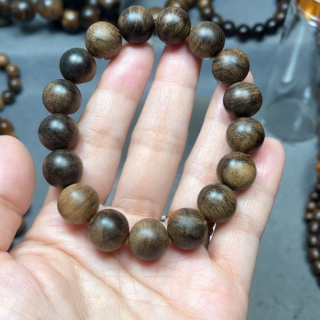 沉香手串白棋瘤疤1.2