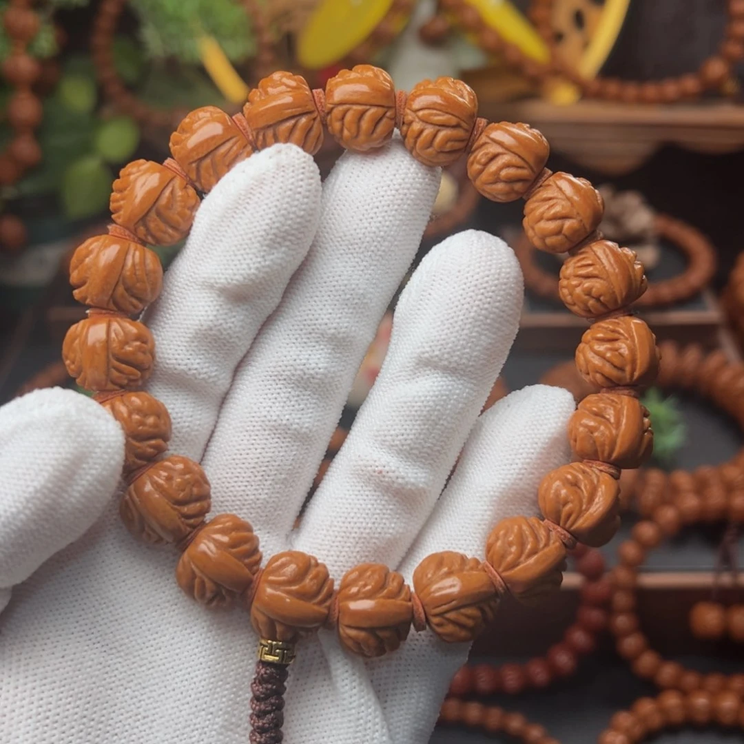 吊坠桃核1.5小金豆手持