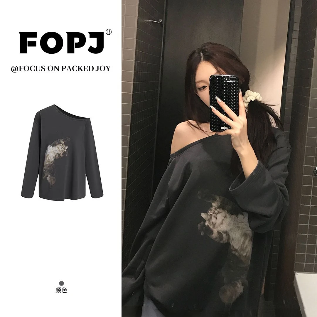 FOPJ初秋新款猫咪印花斜肩长袖卫衣女宽松百搭慵懒风辣妹露肩上衣