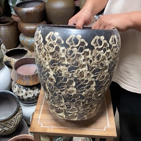 紫砂花盆口25高度30黑姹