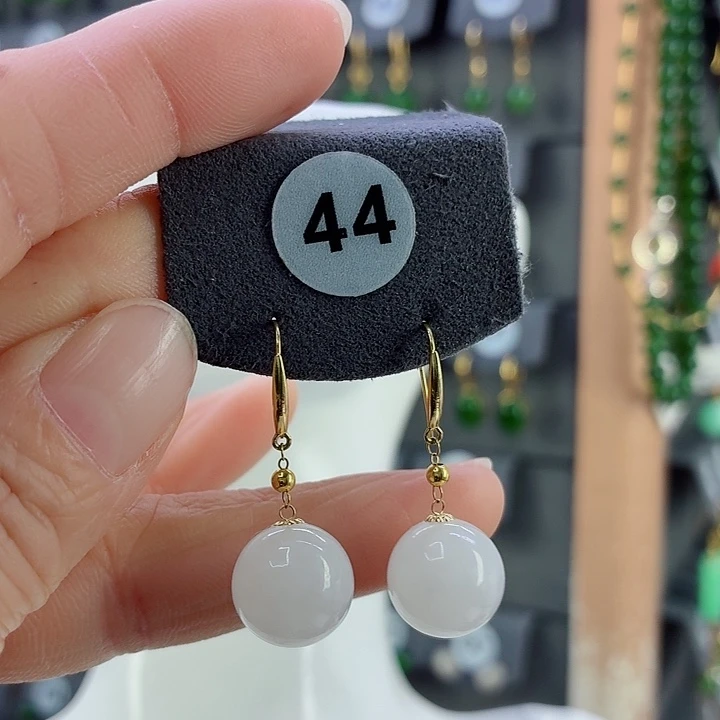 和田玉18K金镶嵌耳饰