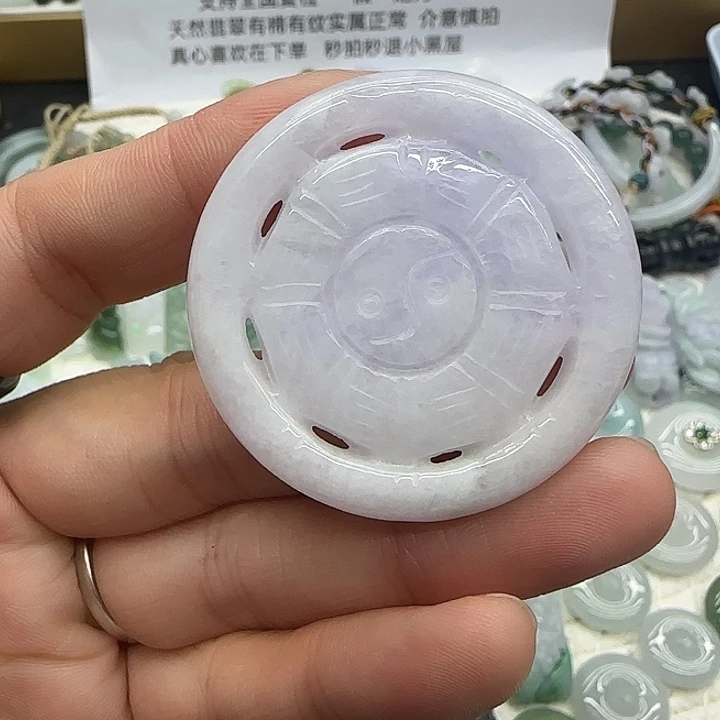 翡翠未镶嵌手链有纹，介意慎拍