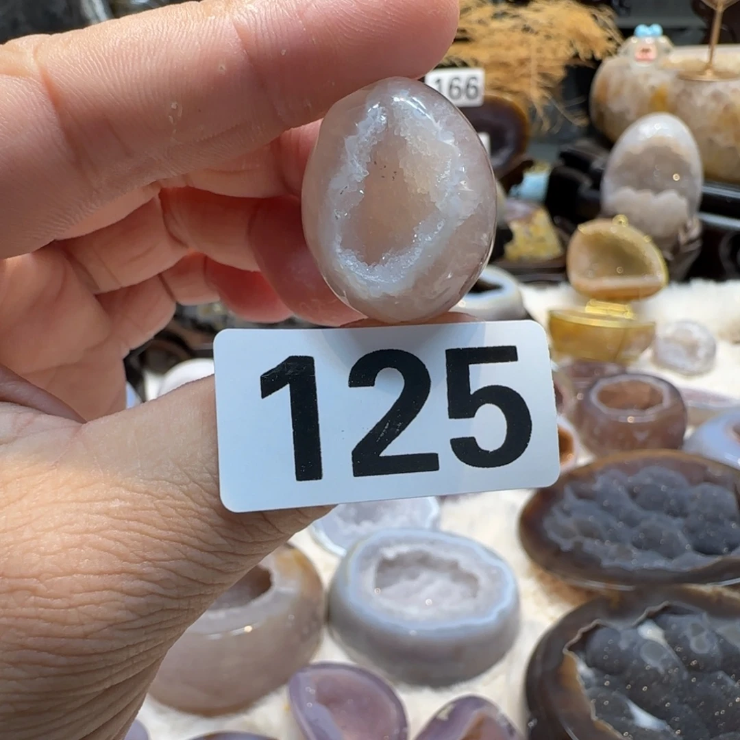 水晶未镶嵌大型摆件（非配饰）