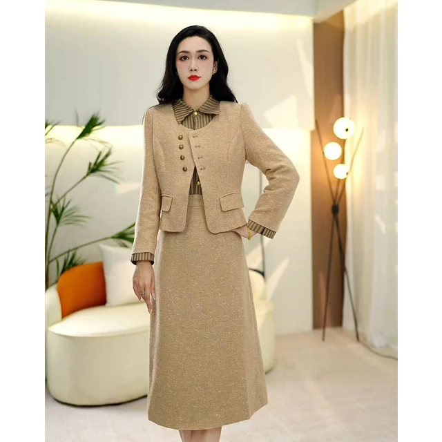 6003秋季新款时尚洋气小香风外套+减龄条纹拼接长袖连衣裙两件套