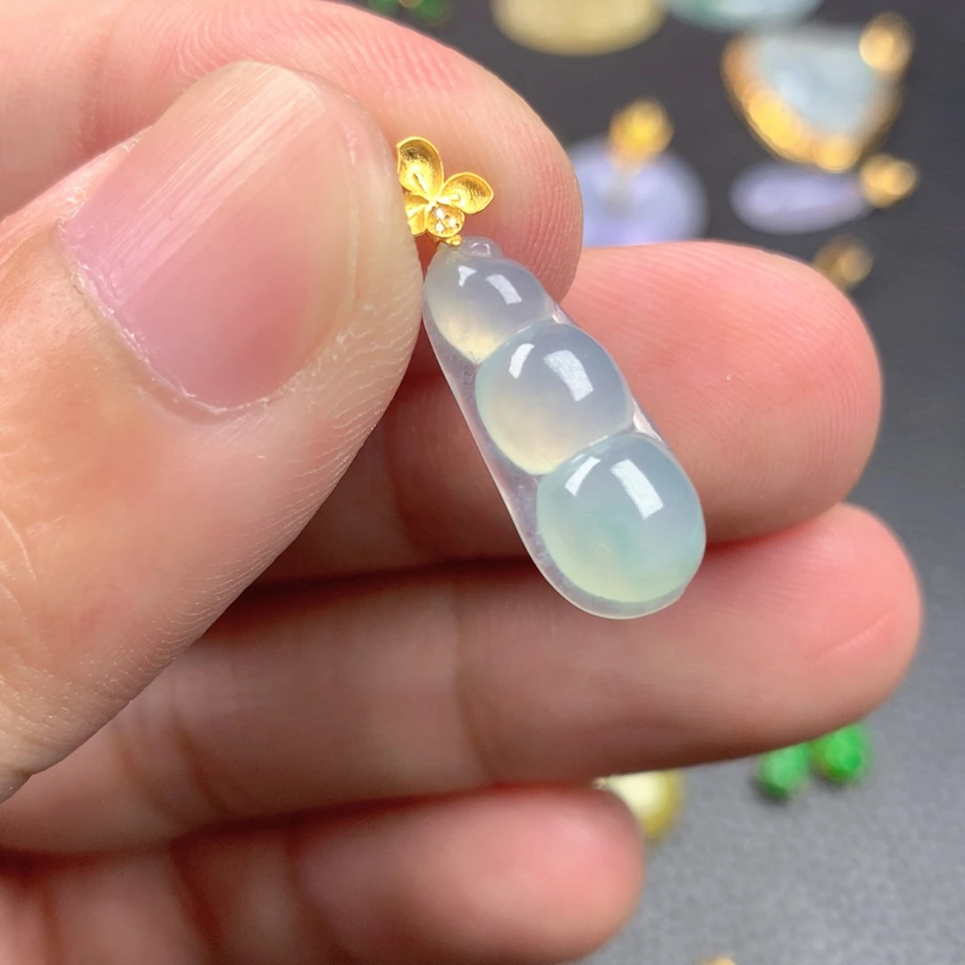 【闪购商品】颈饰18K金镶嵌翡翠翡翠
