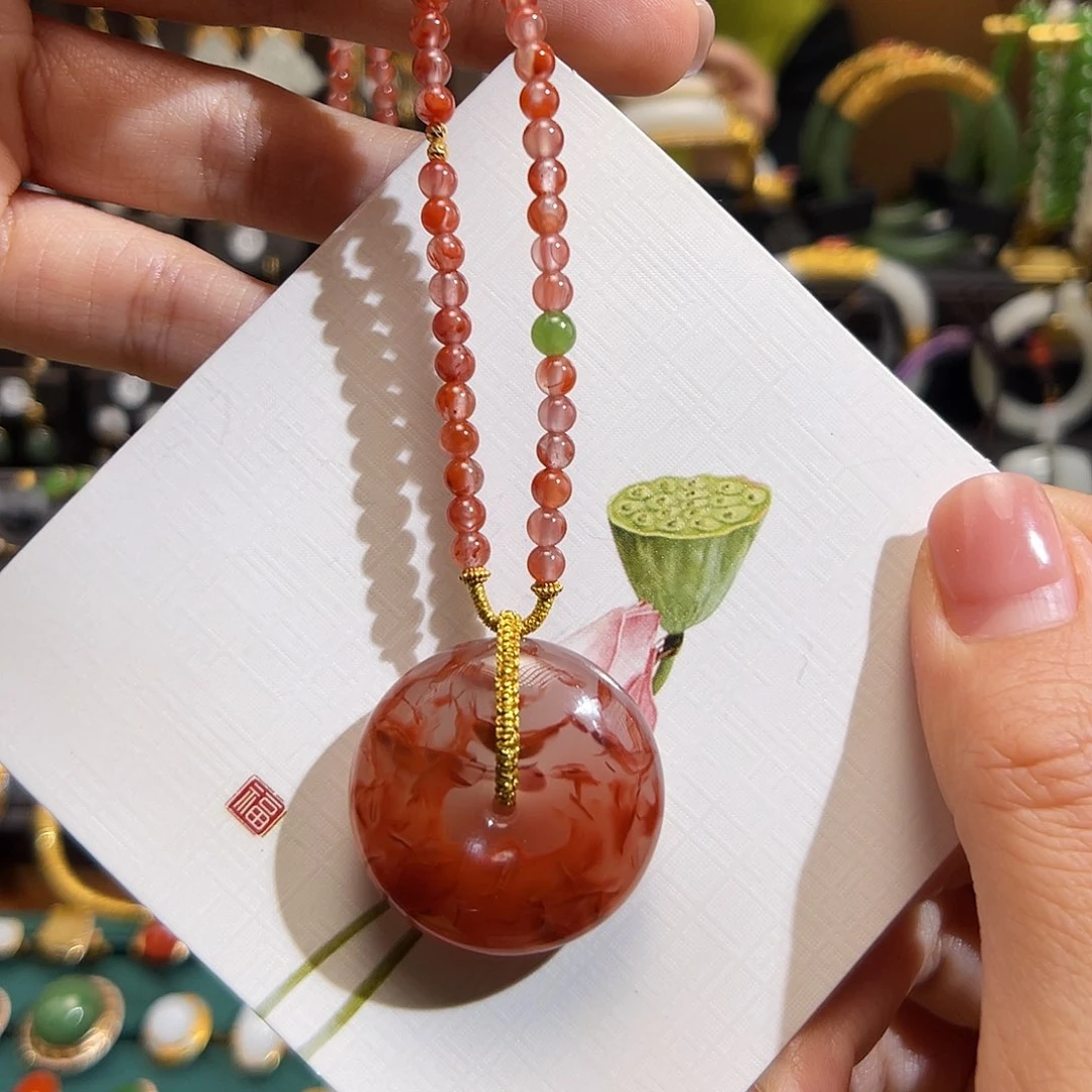 南红玛瑙挂件未镶嵌?****?