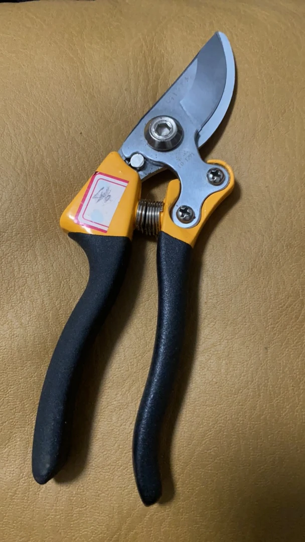 日本東字牌黑色磨砂手柄枝剪