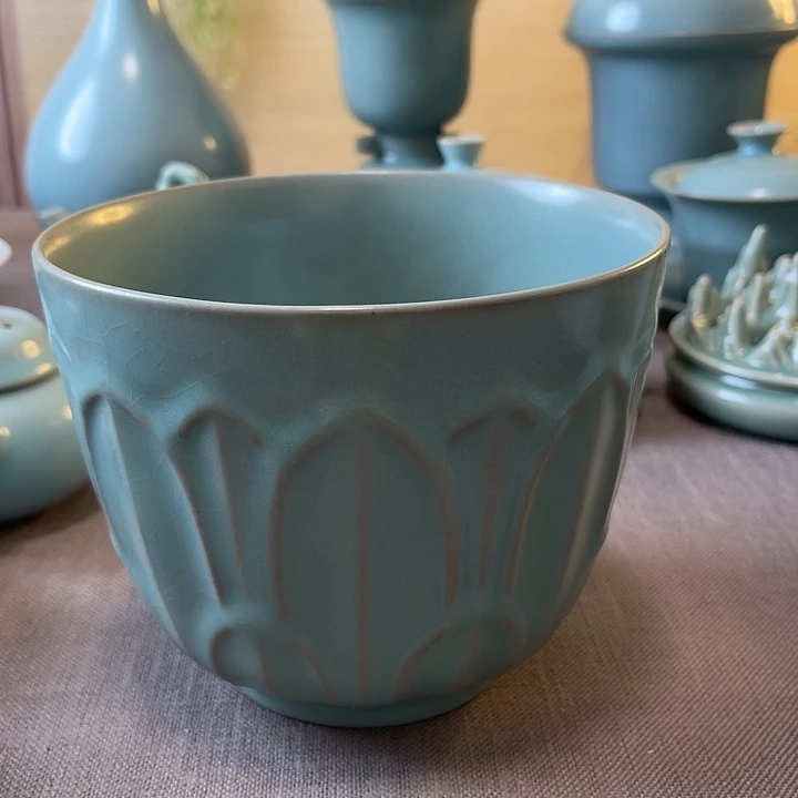 瓷片莲瓣杯一一一一一