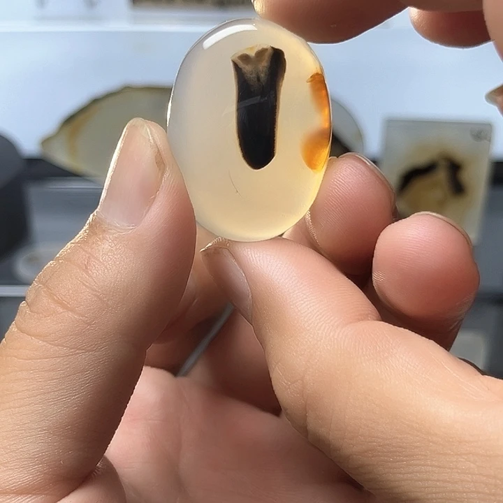 玛瑙/玉髓未镶嵌吊坠(不含链)