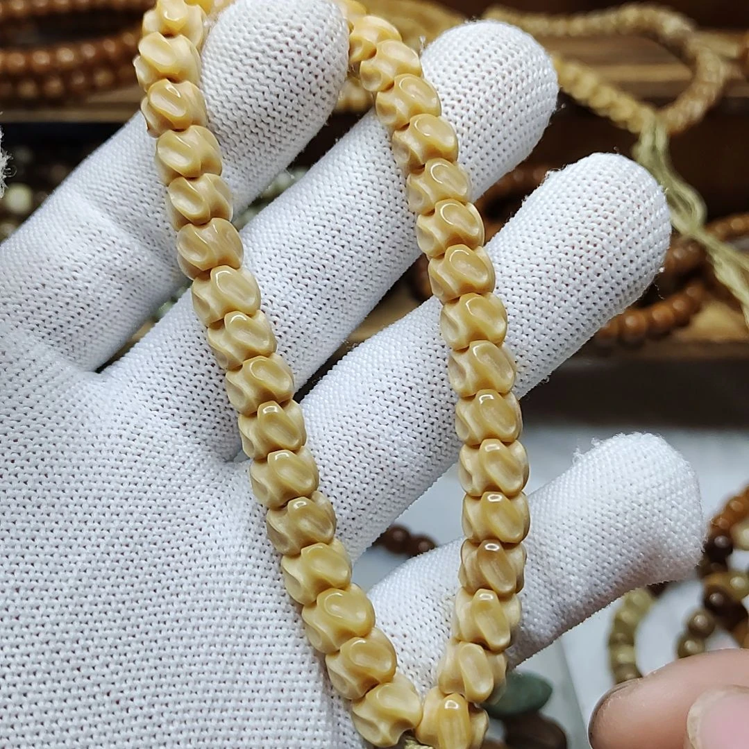 龙脊菩提吊坠龙骨