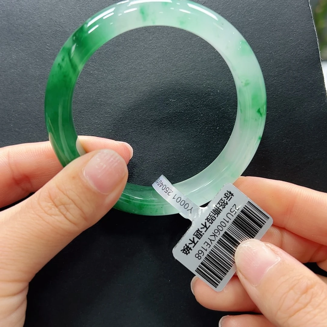 石英质玉未镶嵌手镯唐唐55.0