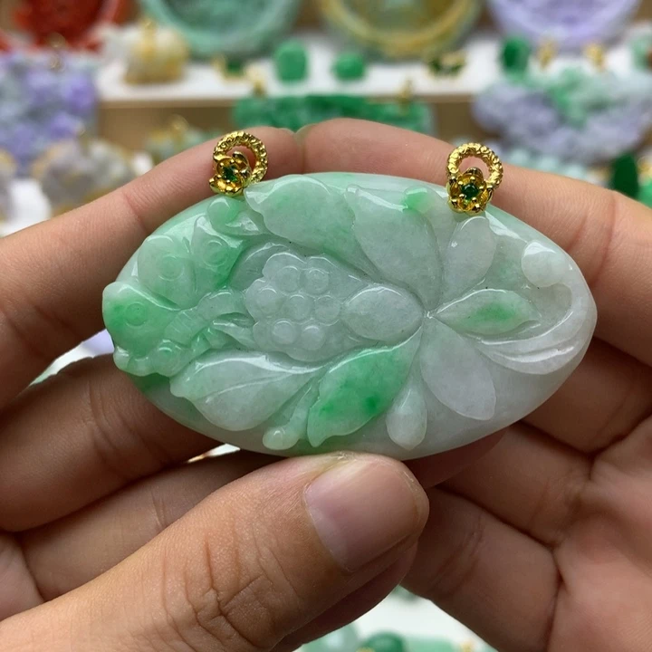 颈饰未镶嵌翡翠翡翠