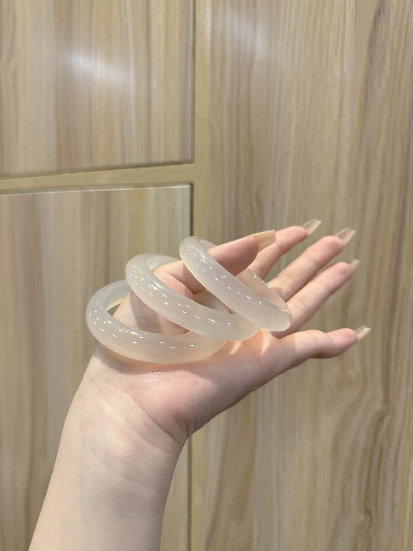 毕业级-天然玉石马料玛瑙香槟金手镯香槟金（多样性发货-发一只）