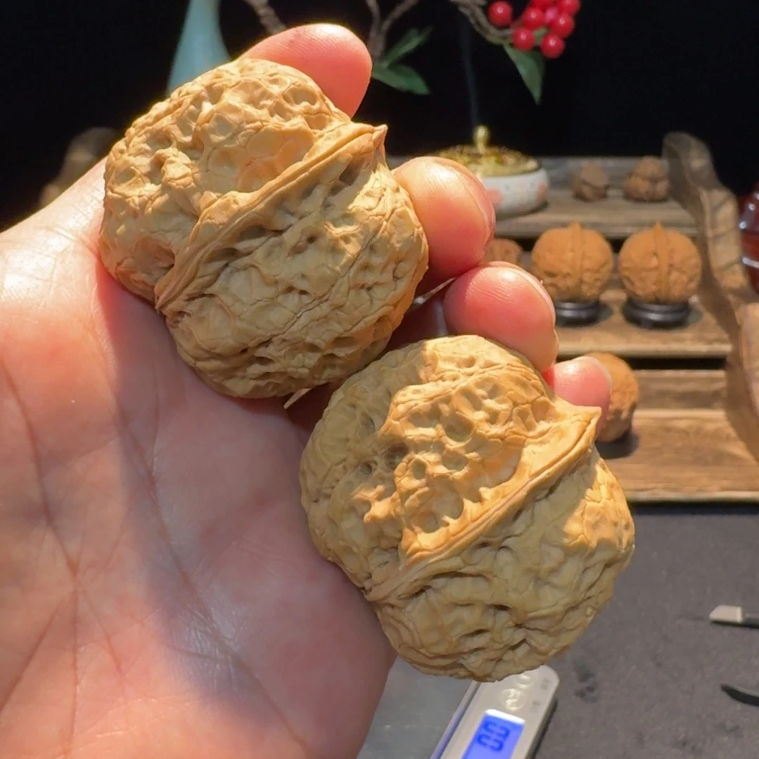 把件文玩核桃云南铁核桃37