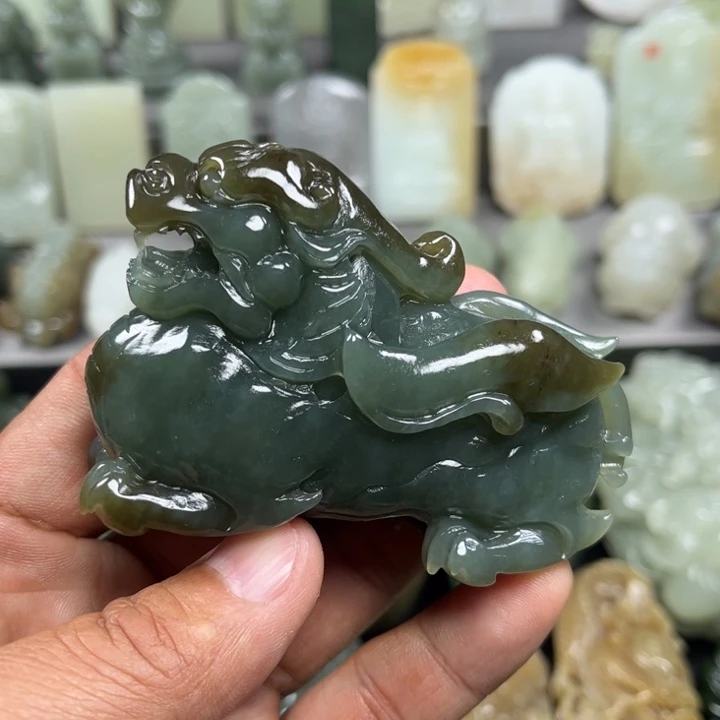 和田玉把件未镶嵌坐**阳