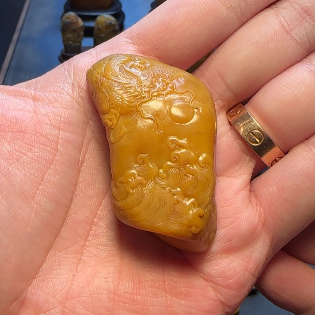 星***日田黄石田黄石摆件