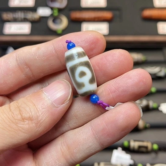 攀***哥玛瑙/玉髓未镶嵌珠宝半成品