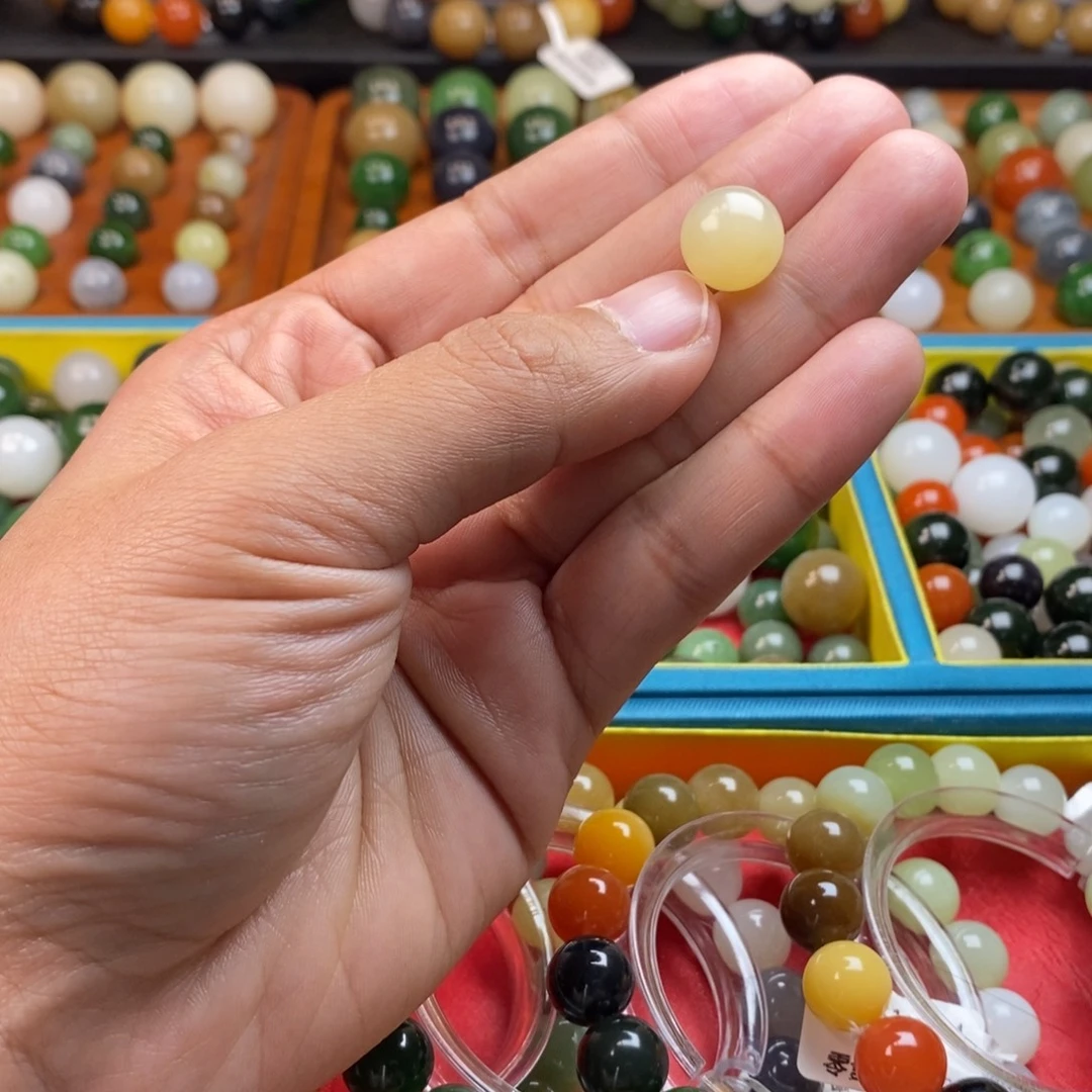 和田玉未镶嵌珠宝奇石卡12蜂蜜水y