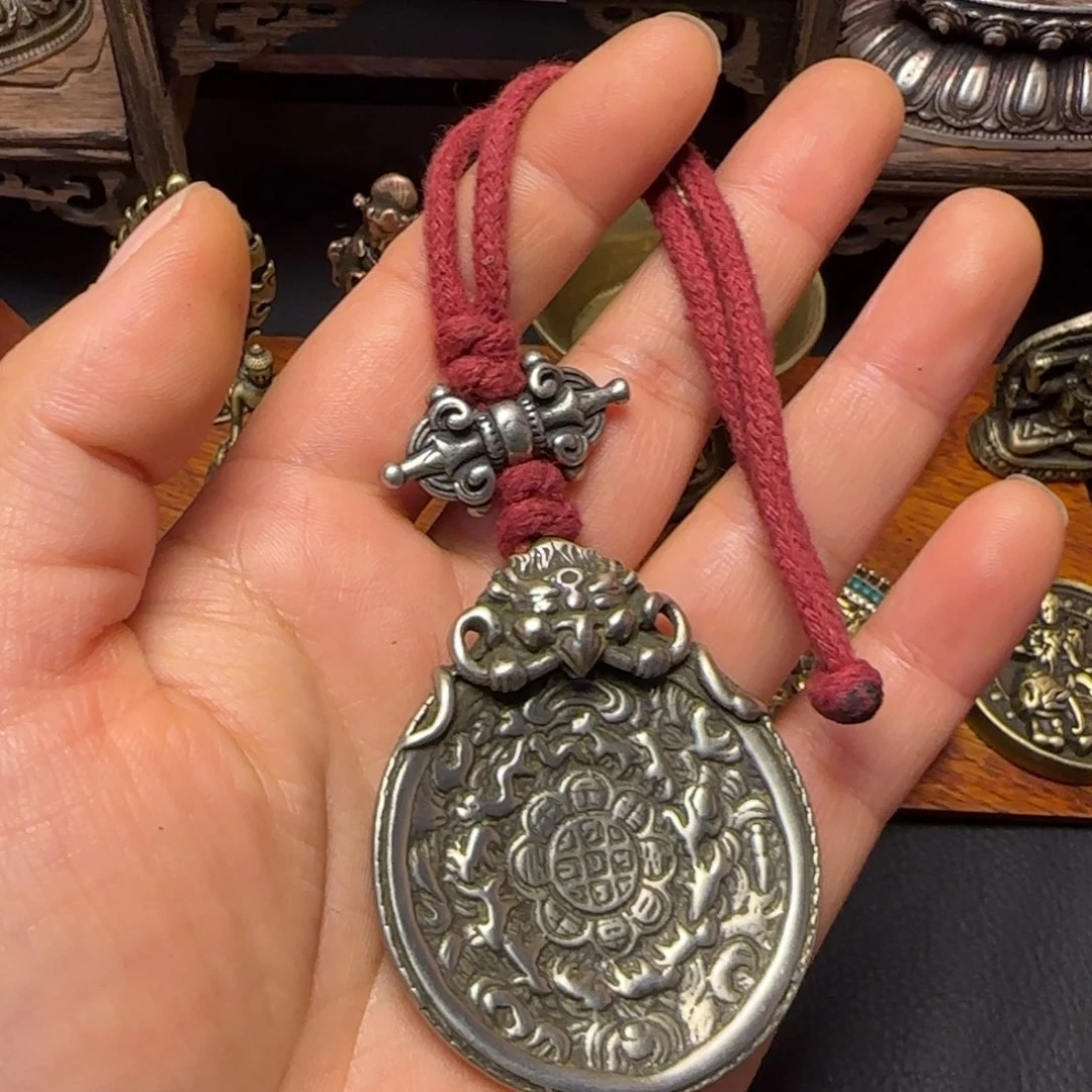 再***收泥塑藏传牌子……藏传牌子