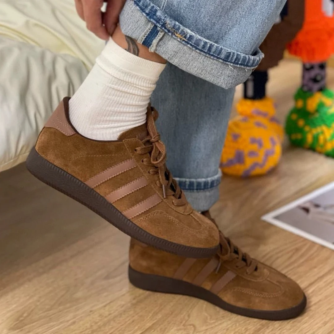 内增高德训鞋女2024年新款圆头磨砂透气百搭复古运动板鞋A18