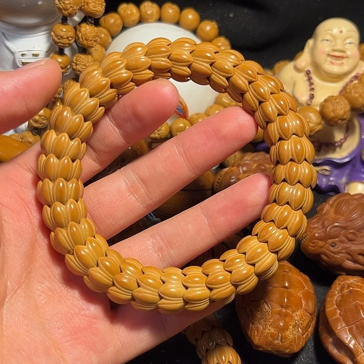 手串/手链橄榄核猴头莲花微瑕