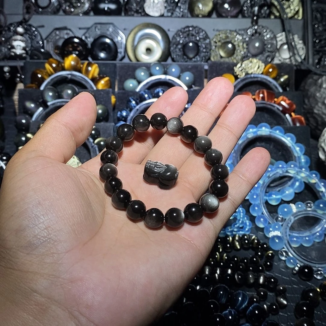 R***i黑曜岩未镶嵌手链