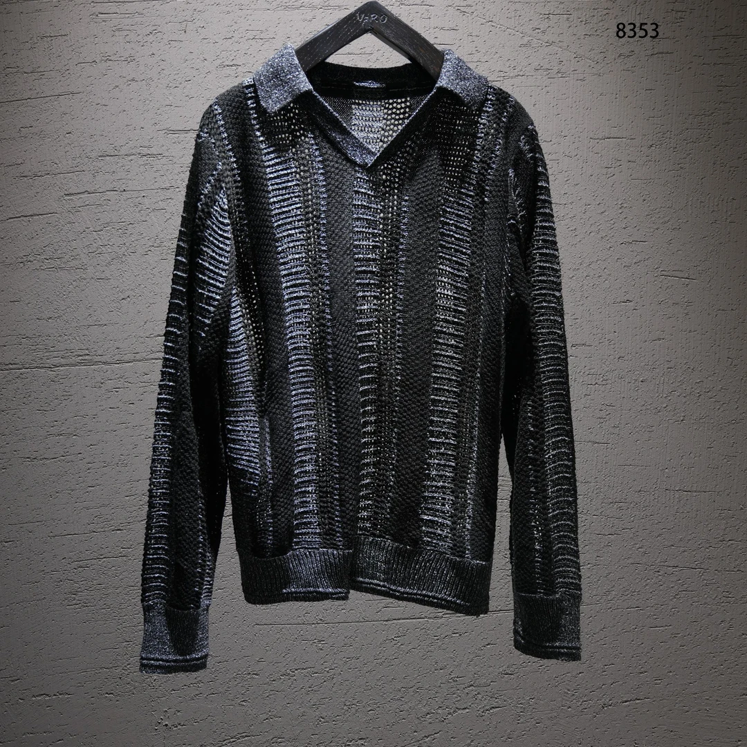 V-RO8353早秋慵懒老钱风拼色条纹针织镂空长袖