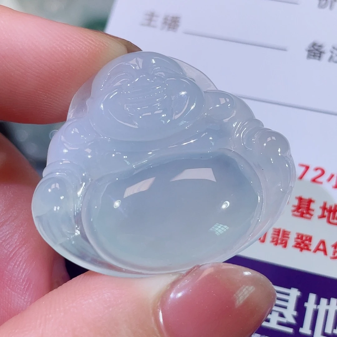 翡翠未镶嵌颈饰佛公