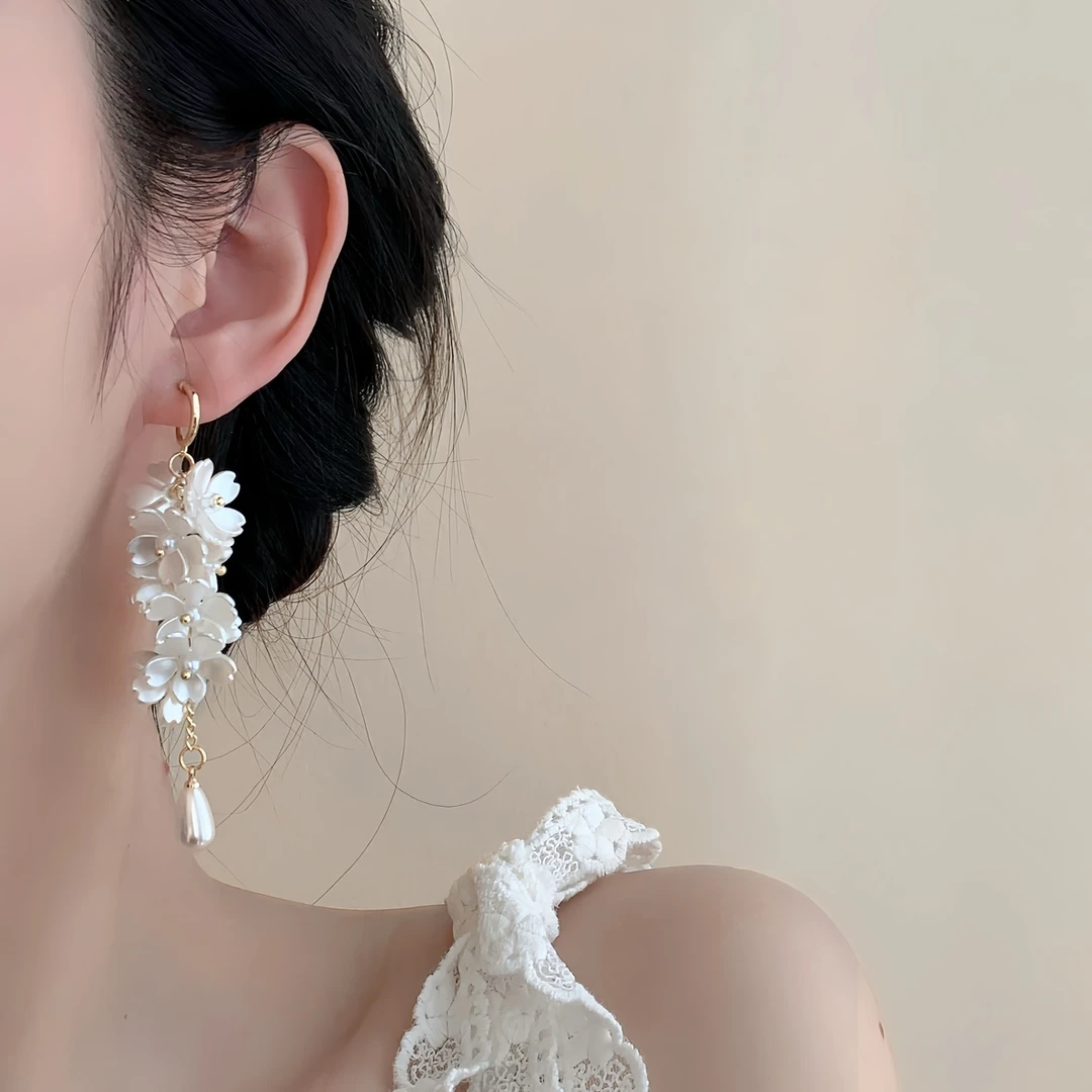 铜合金树脂耳饰 「梨花颂」白色花朵长款气质流苏耳饰女超仙耳环