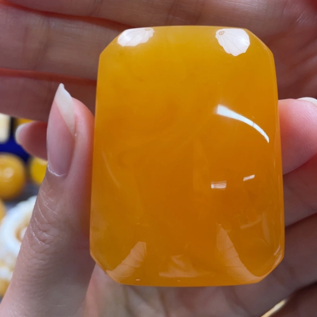 琥珀未镶嵌裸石琥珀蜜蜡