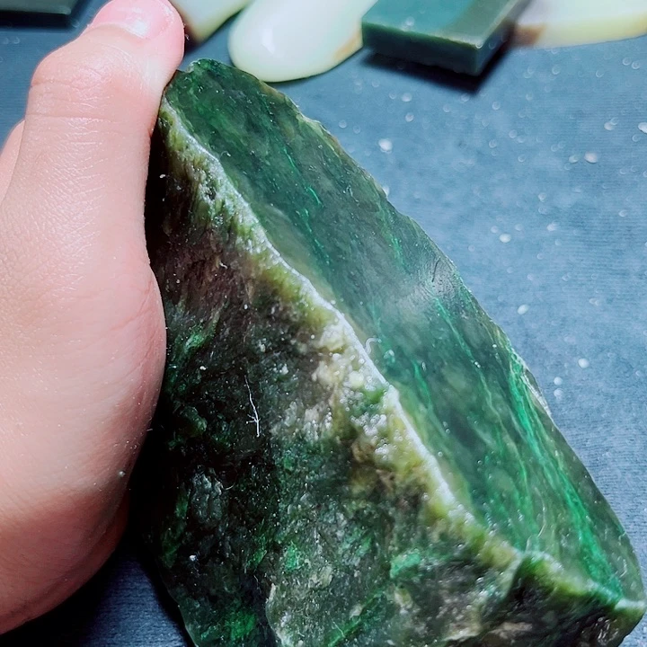 和田玉（白玉）未镶嵌珠宝奇石