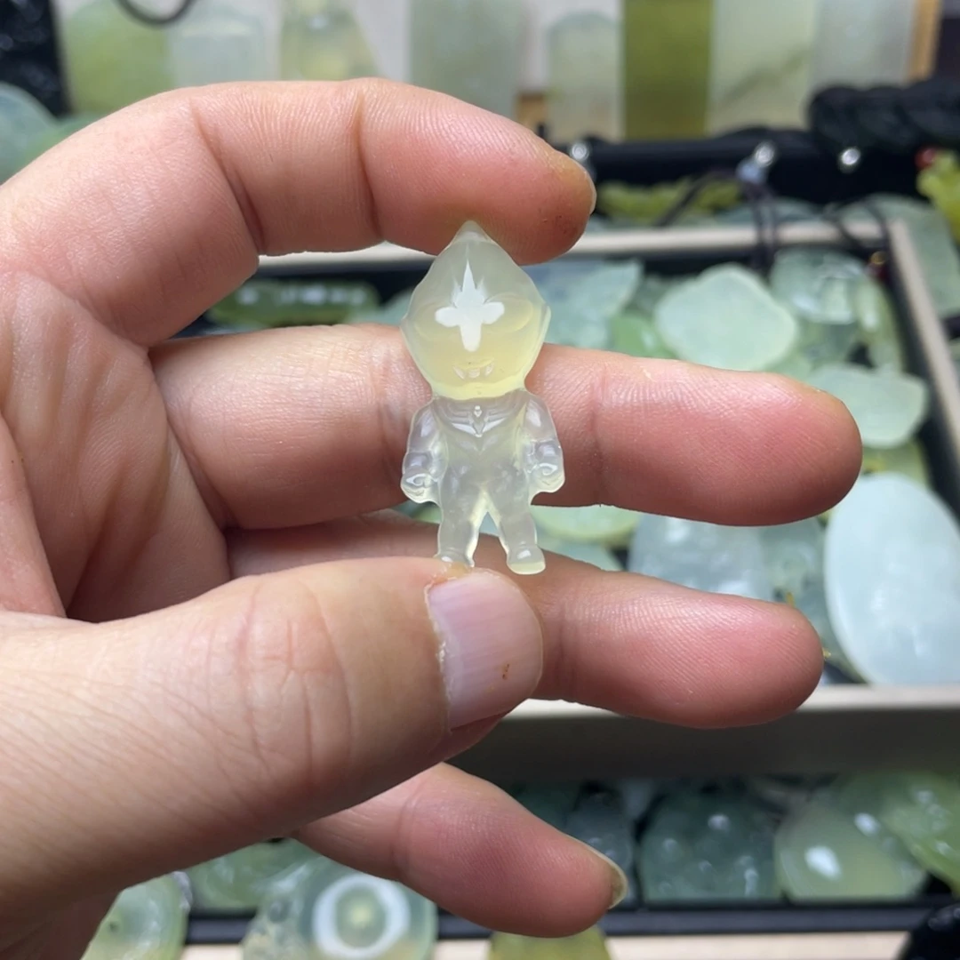 未镶嵌蛇纹石玉颈饰