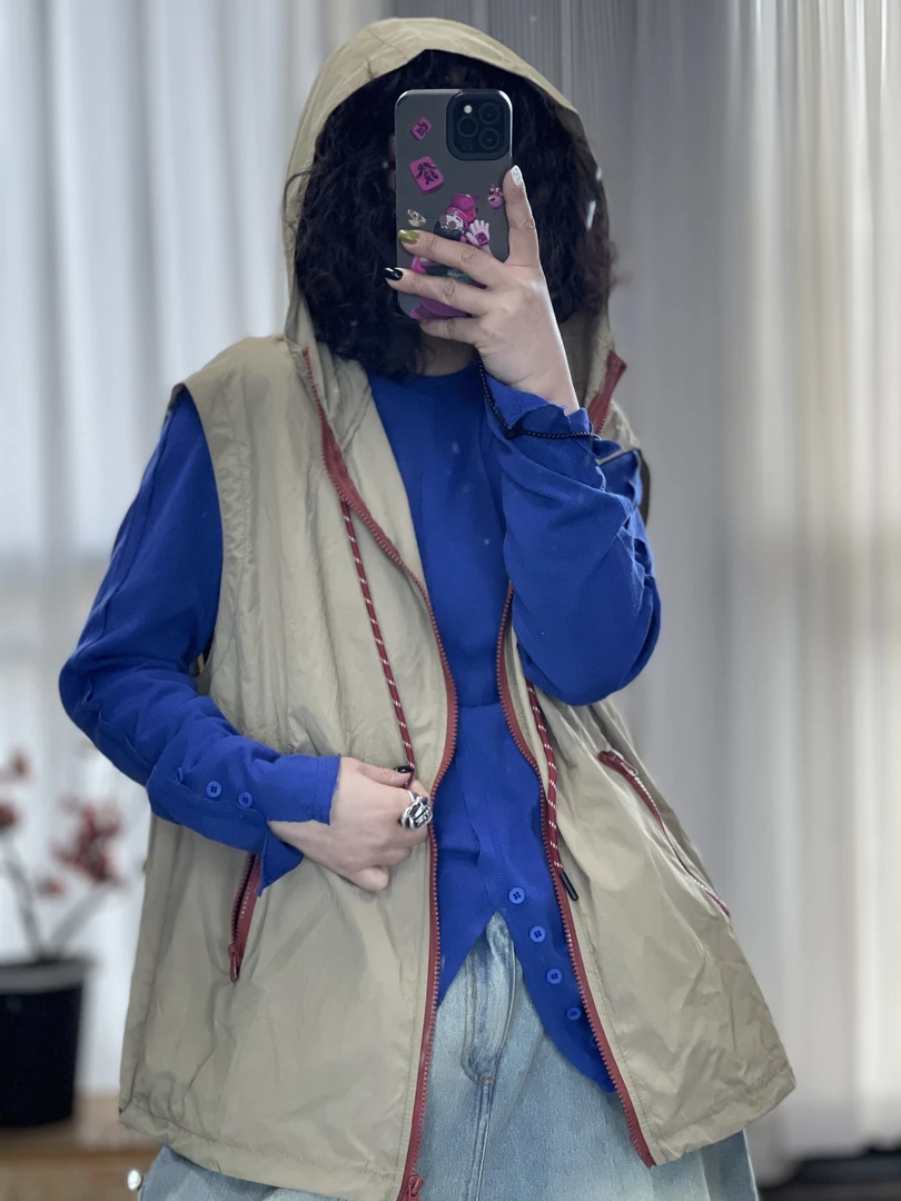 【若汐女装】韩版休闲百搭设计款拉链连帽马甲1695