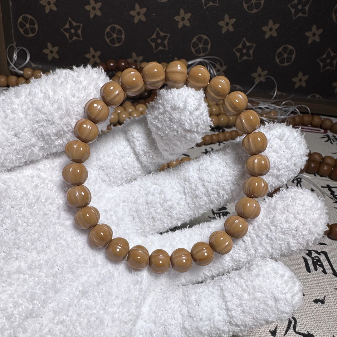 9mm 一级全品雕刻鲨鱼 颗颗精挑