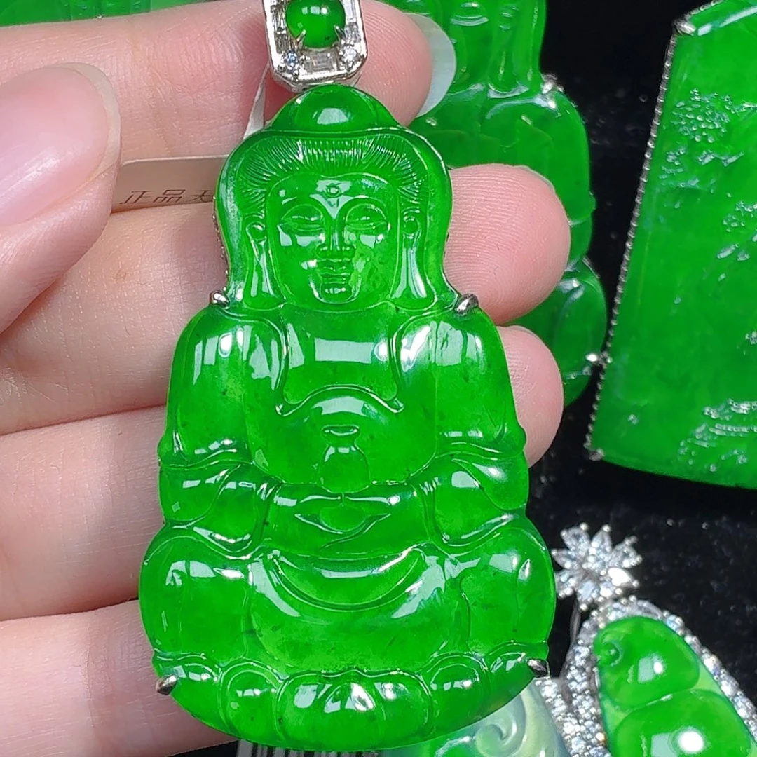 翡翠未镶嵌颈饰天然A货翡翠