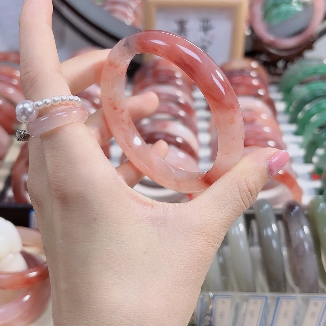 石英质玉手镯未镶嵌田*