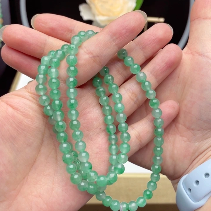 石英质玉未镶嵌项链方*圆